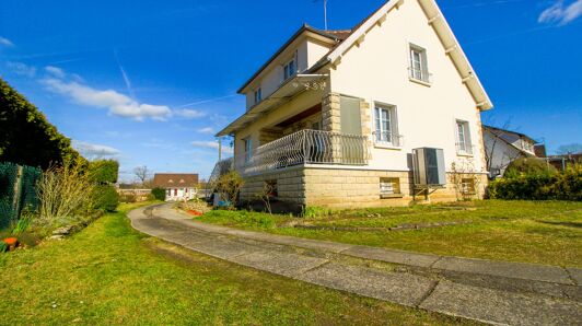 Maison à vendre à Verneuil-en-Halatte