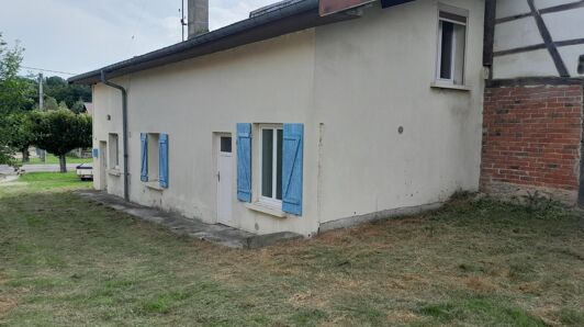 Maison à vendre à Laheycourt